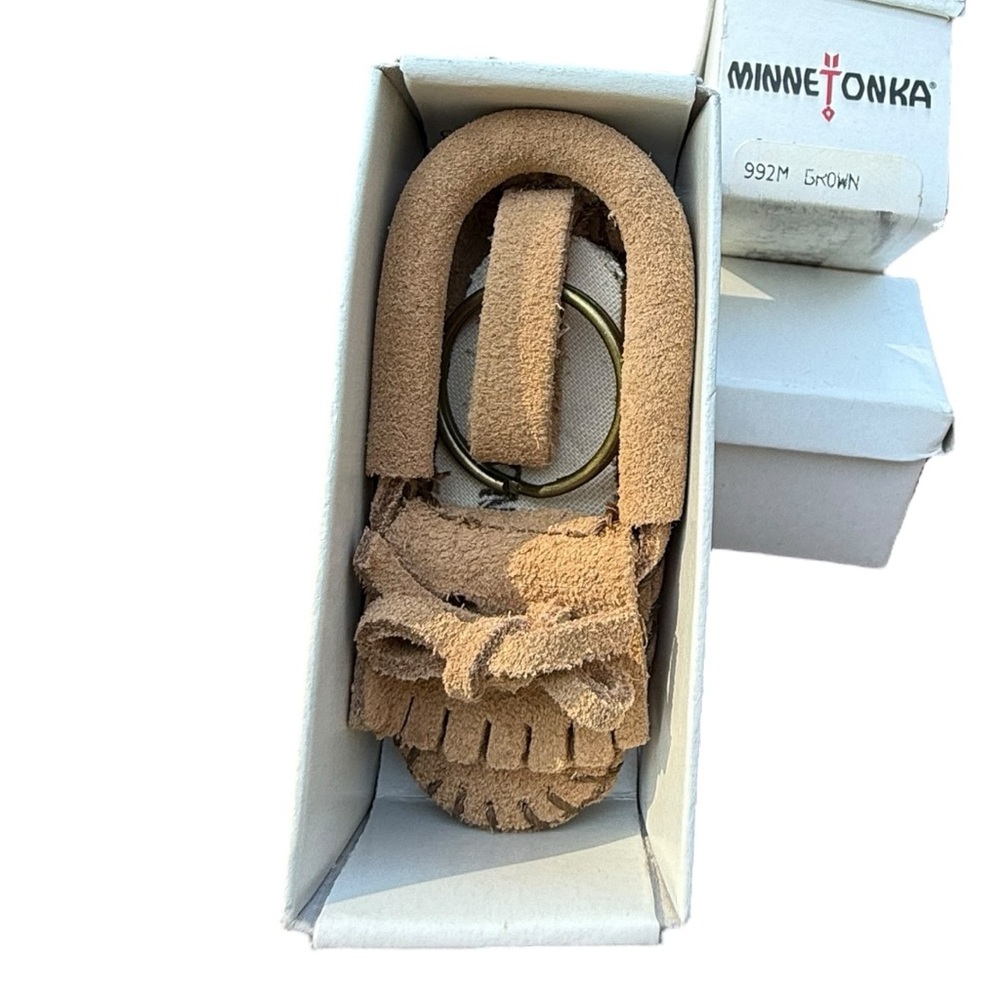 Minnetonka Suede Moccasin Keychain Key Ring Taupe Brown Fringed Mini Shoe NIB